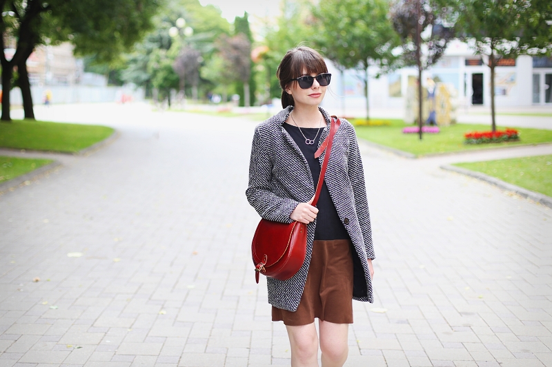 Skórzana torebka wygodna na piesze wędrówki Skórzana torebka wygodna na piesze wędrówki