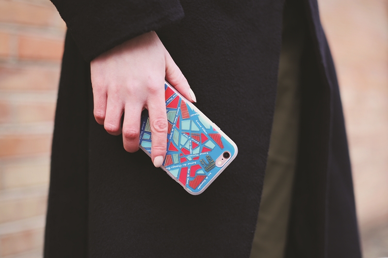 Etui iPhone 6S - Telakces.com