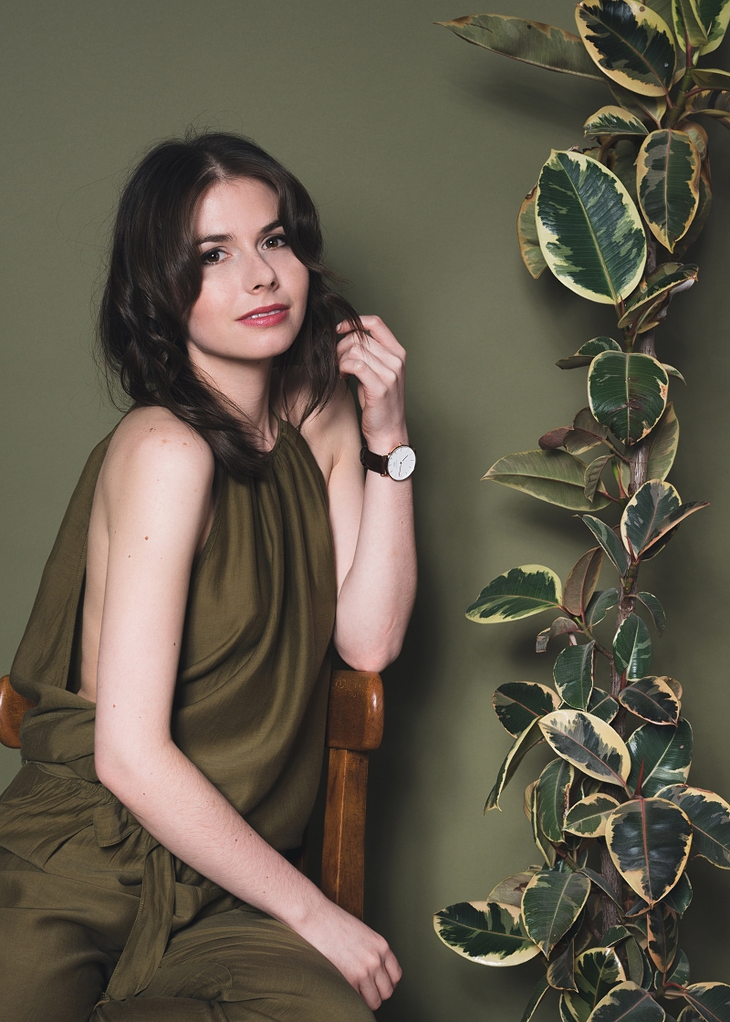 Minimalizm na co dzień - stylizacja z kombinezonem