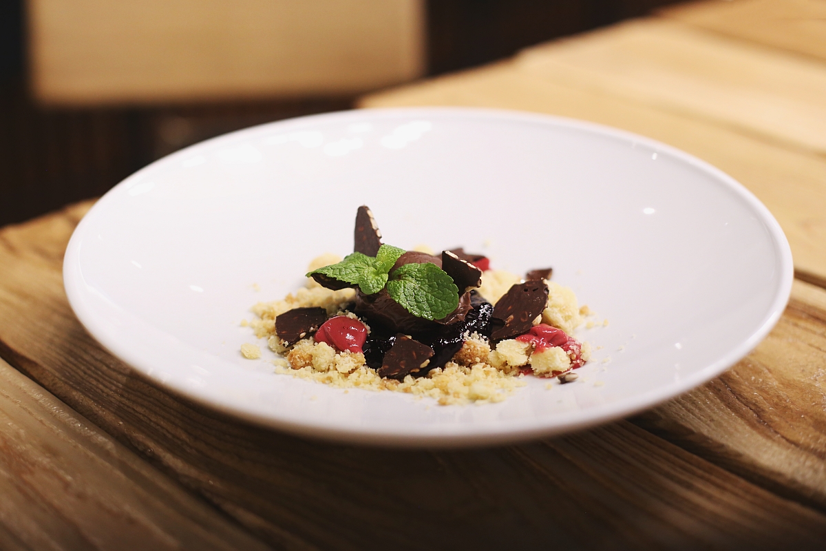  GENACHE CZEKOLADOWE Z CZARNĄ PORZECZKĄ I CIASTKIEM MAŚLANYM