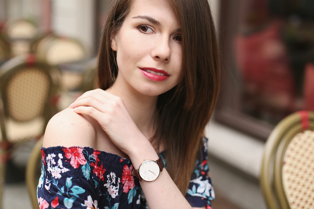 Bluzka z hiszpańskim dekoltem Greenpoint - sesja blog modowy