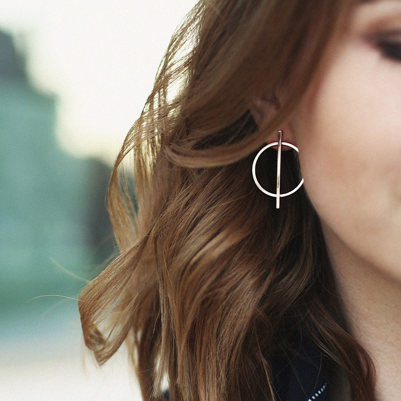 Minimalistyczne kolczyki Parfois