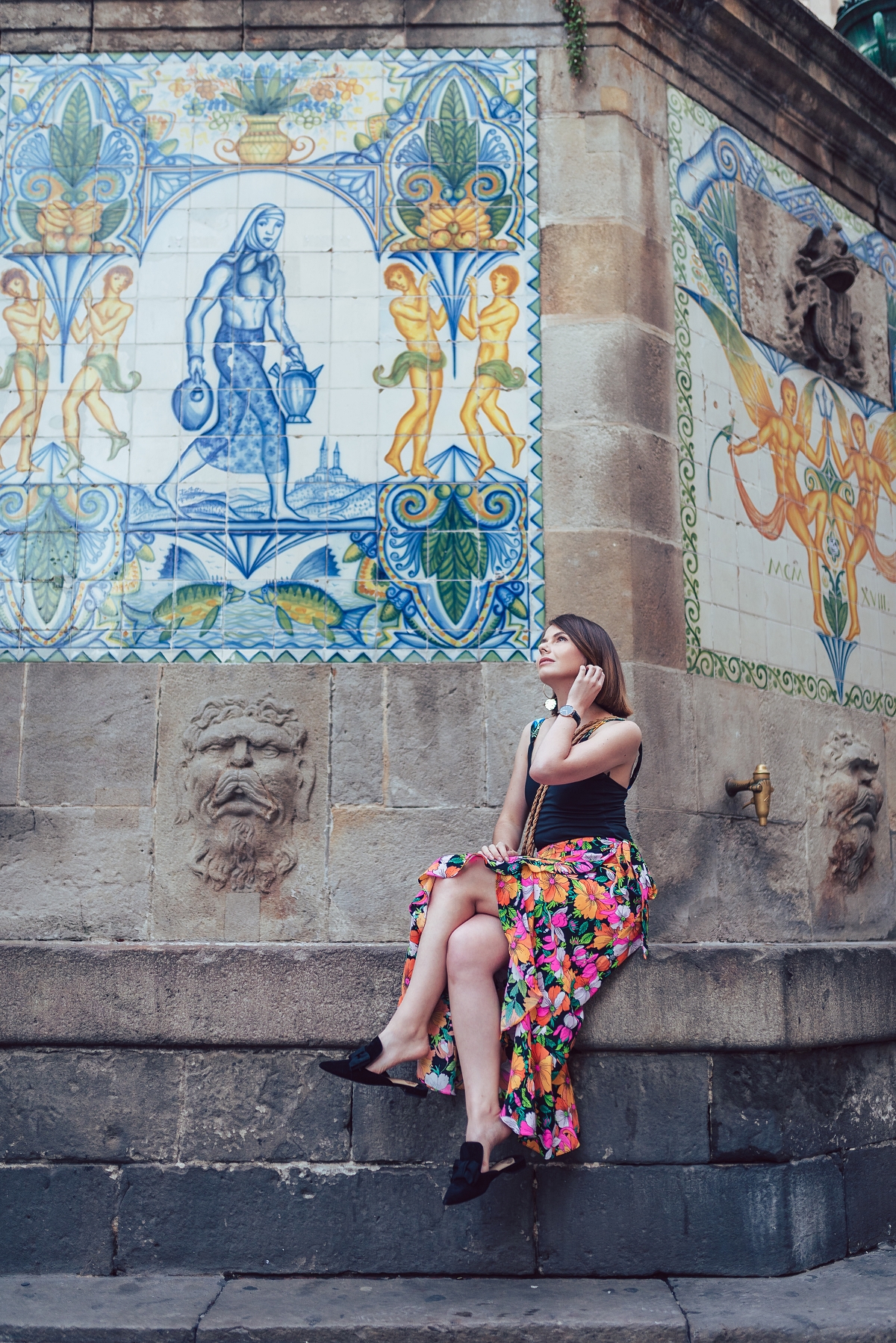 Barcelona sesja modowa spódnica 7/8 klapku mules