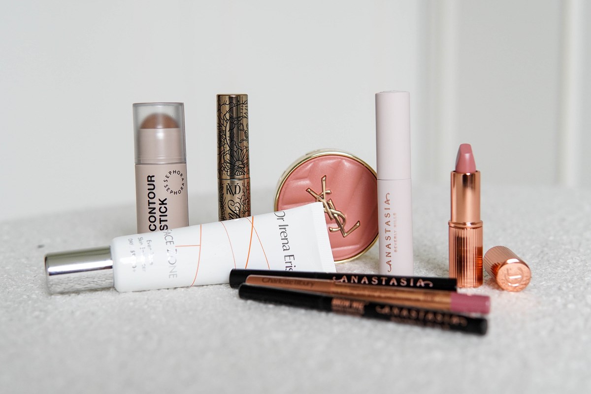 kosmetyki do makijażu z Sephory