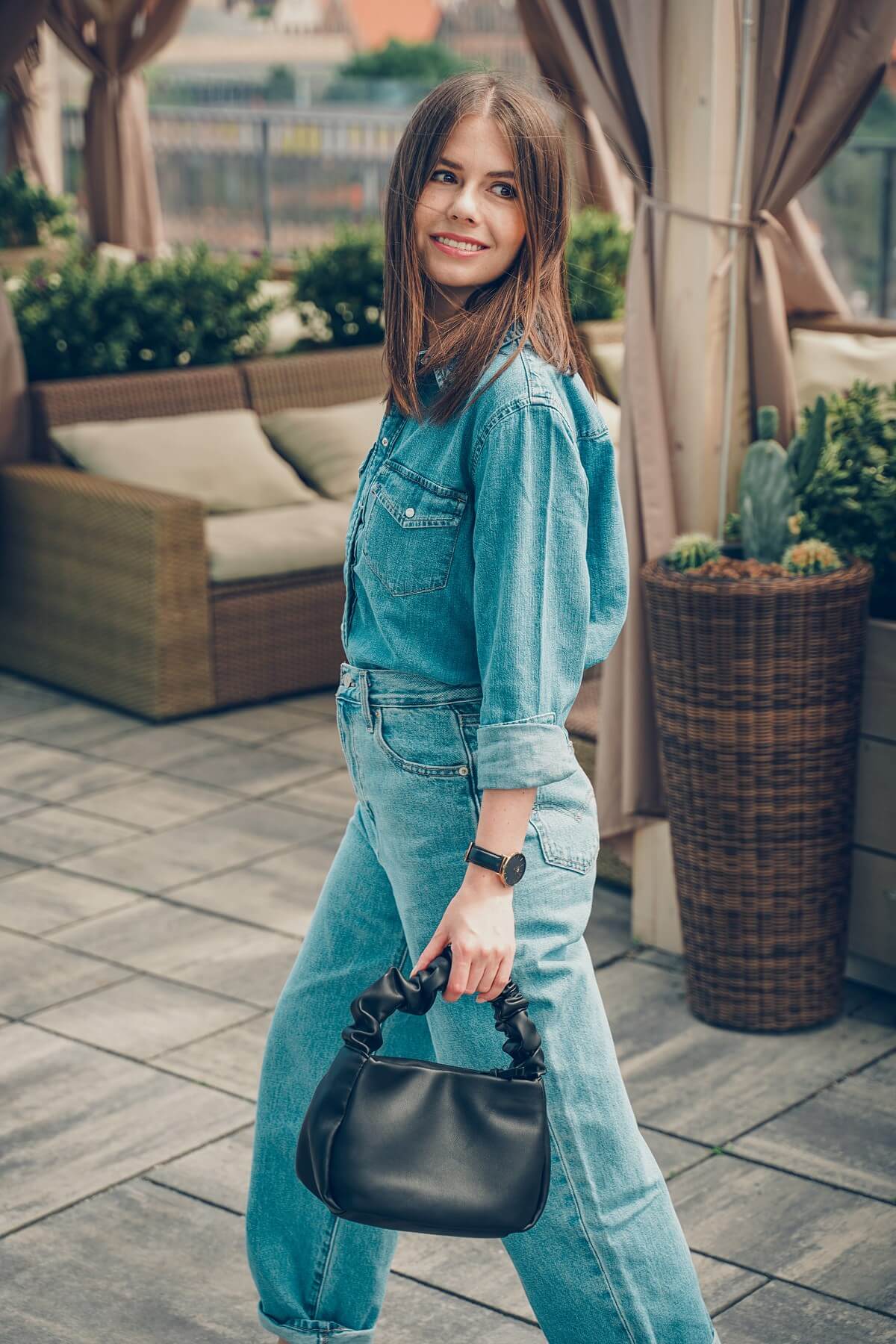 jeansy slouchy jeans total look