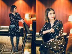 Stylizacje sylwestrowe - sukienka w grochy i torebka Pinko