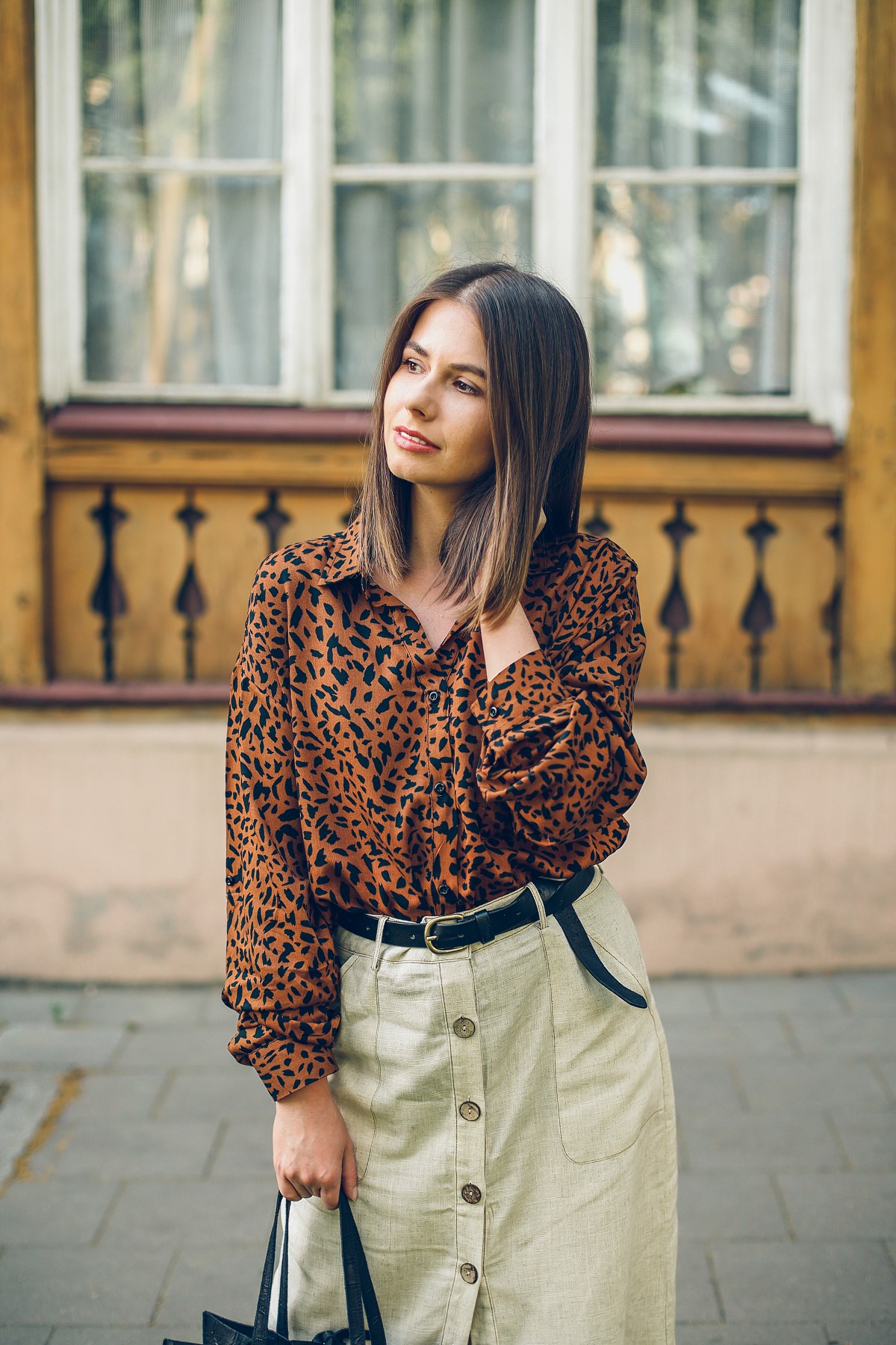 koszula w pantere spodnica lniana answear safari