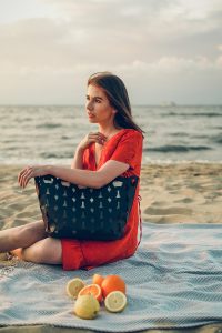 zachód słońca sesja nad morzem