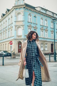szmizjerka w krate orsay blog modowy street style gdansk wiosenna stylizacja