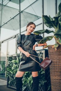 skórzana sukienka Zara Forum Gdańsk