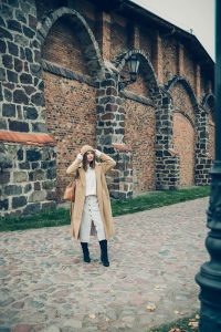 kremowy total look wittchen