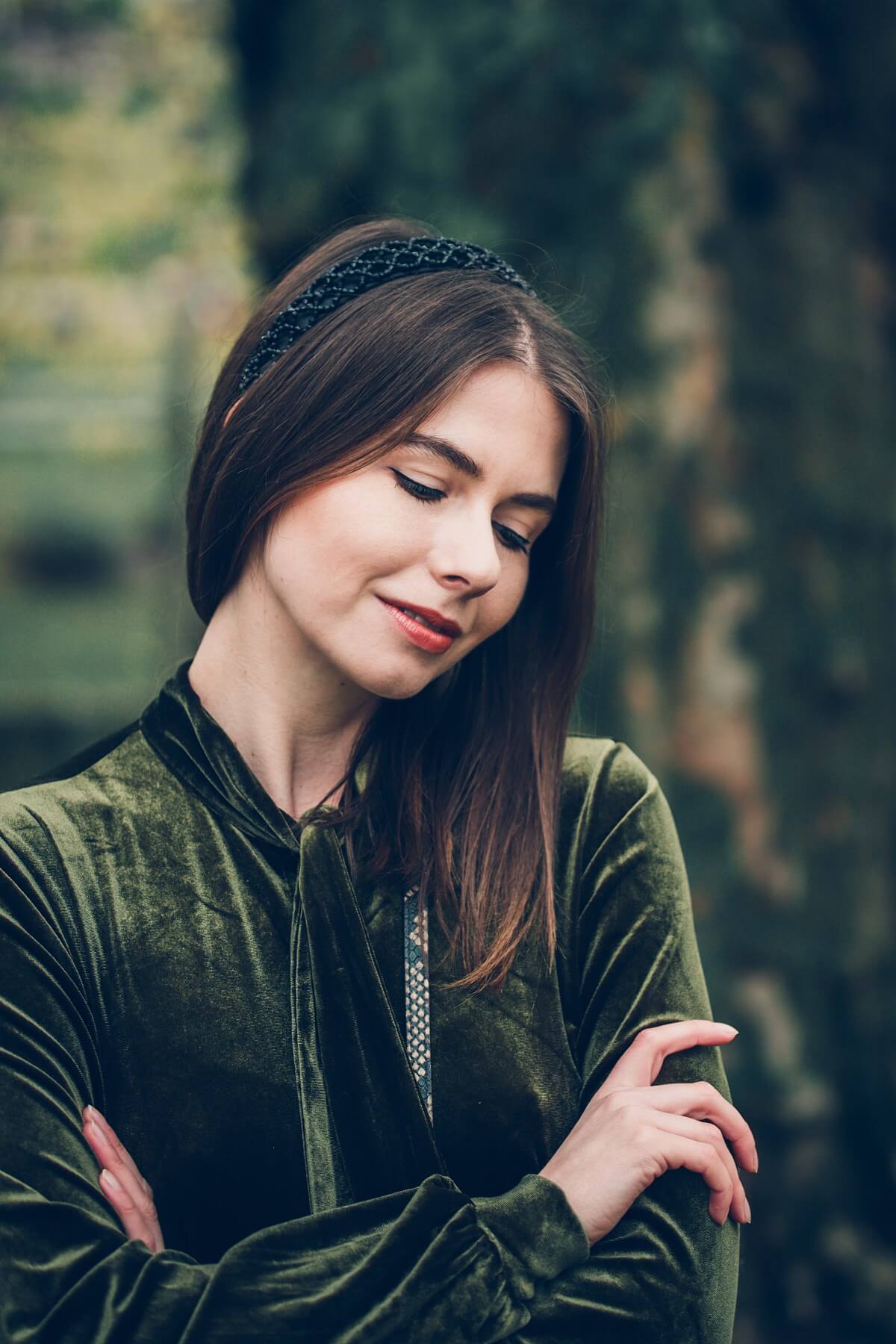 welurowa sukienka stylizacja świąteczna