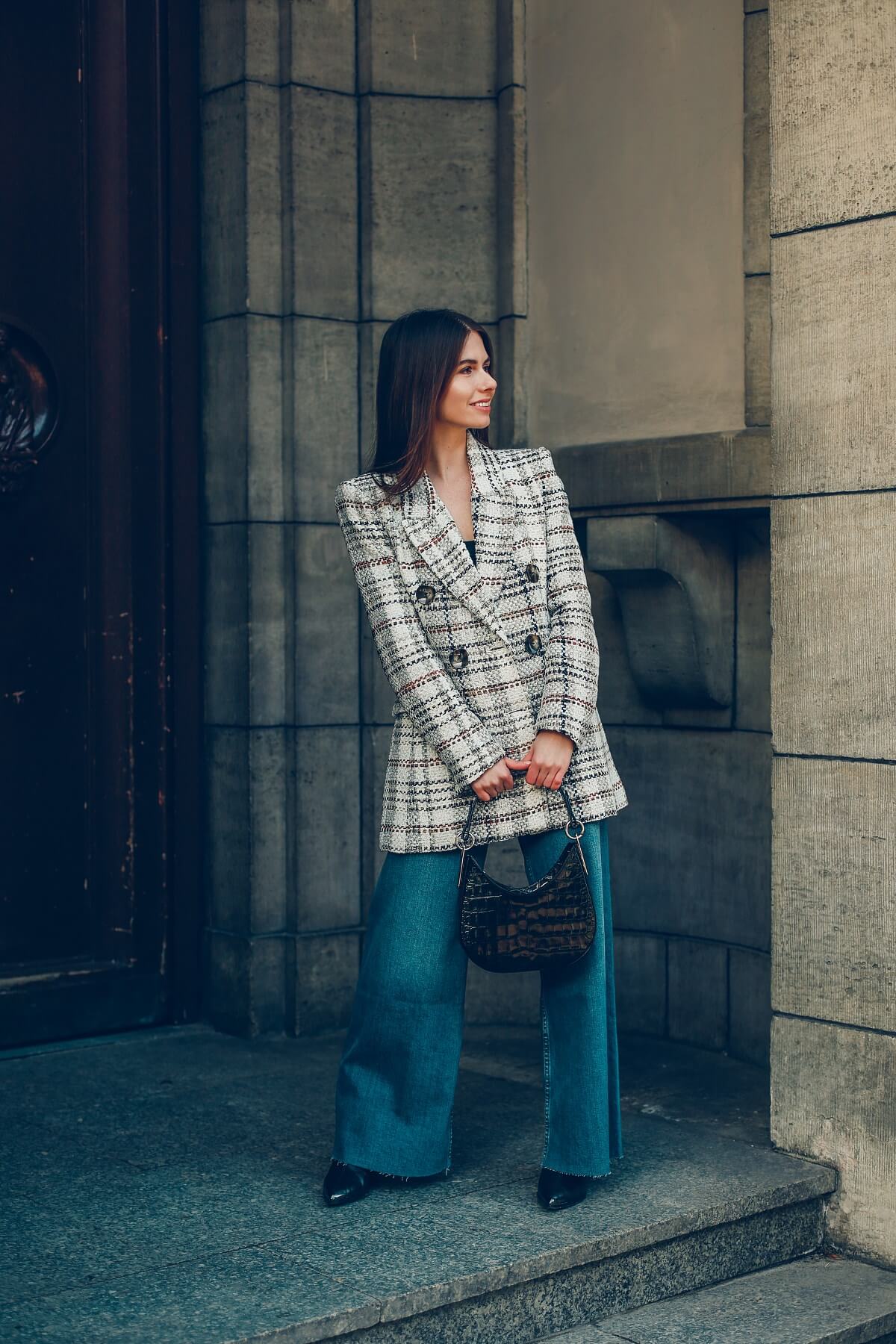 Forum Gdańsk stylizacja dzwony marynarka dwurzędowa