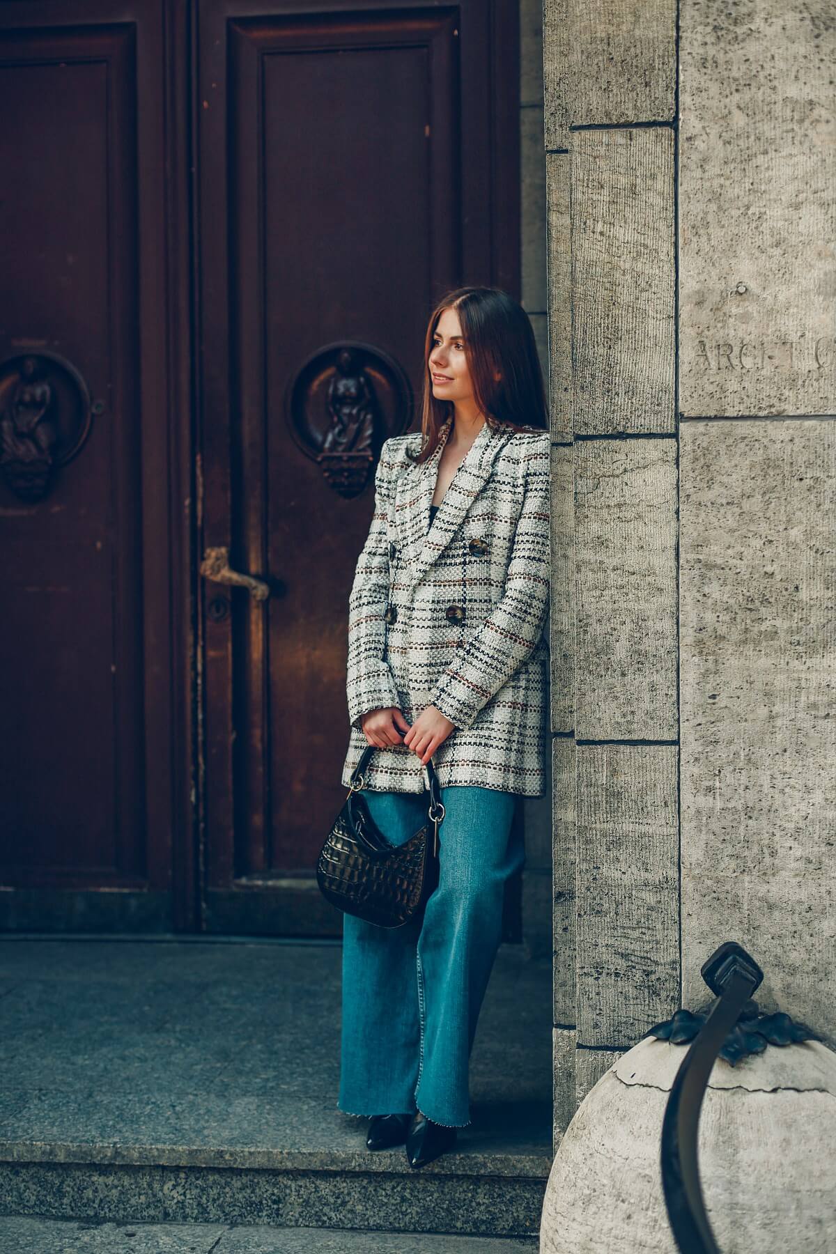 Forum Gdańsk stylizacja dzwony marynarka dwurzędowa