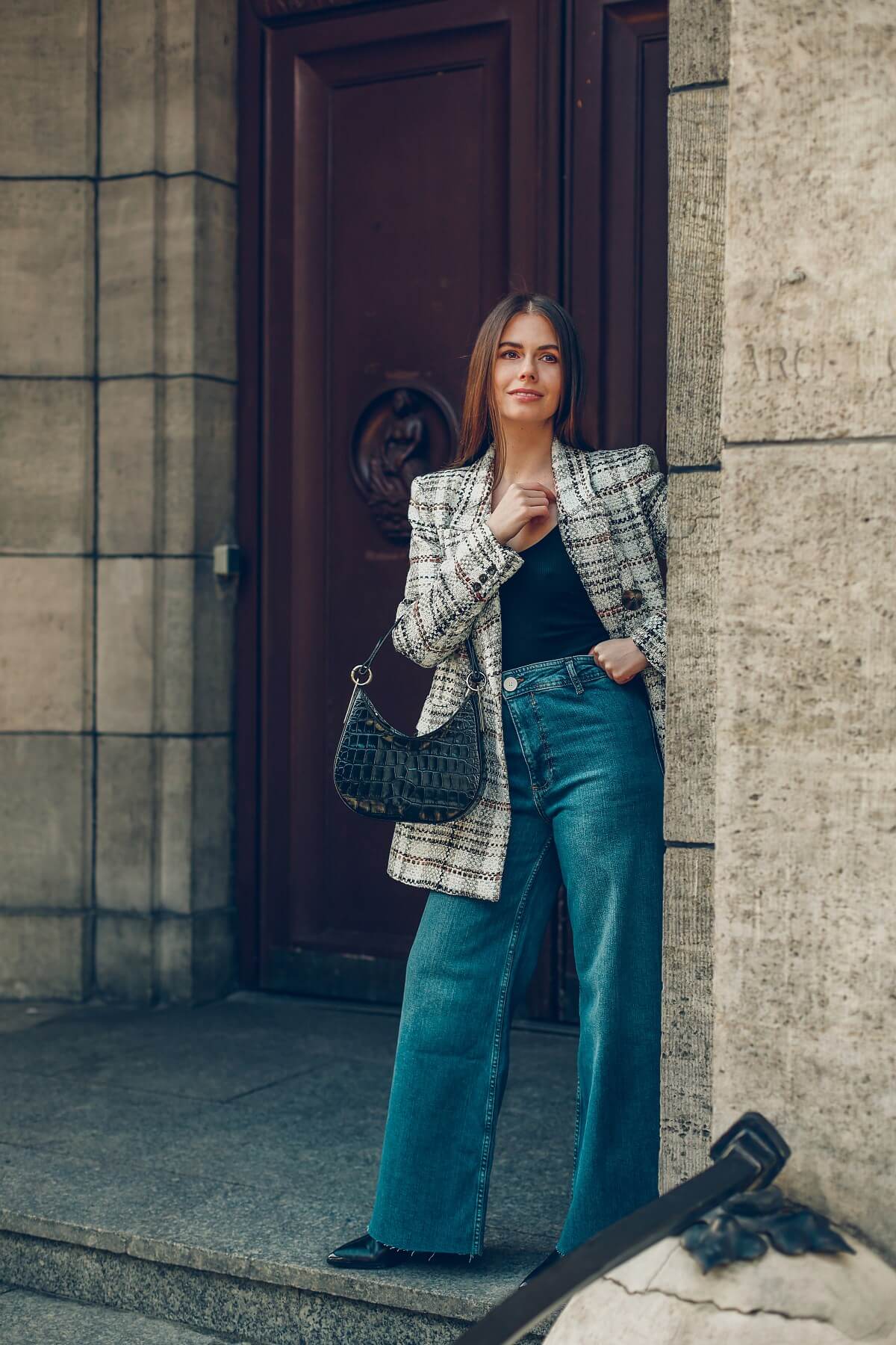 Forum Gdańsk stylizacja dzwony marynarka dwurzędowa