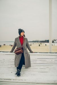 sesja w sopocie na molo zima blog modowy